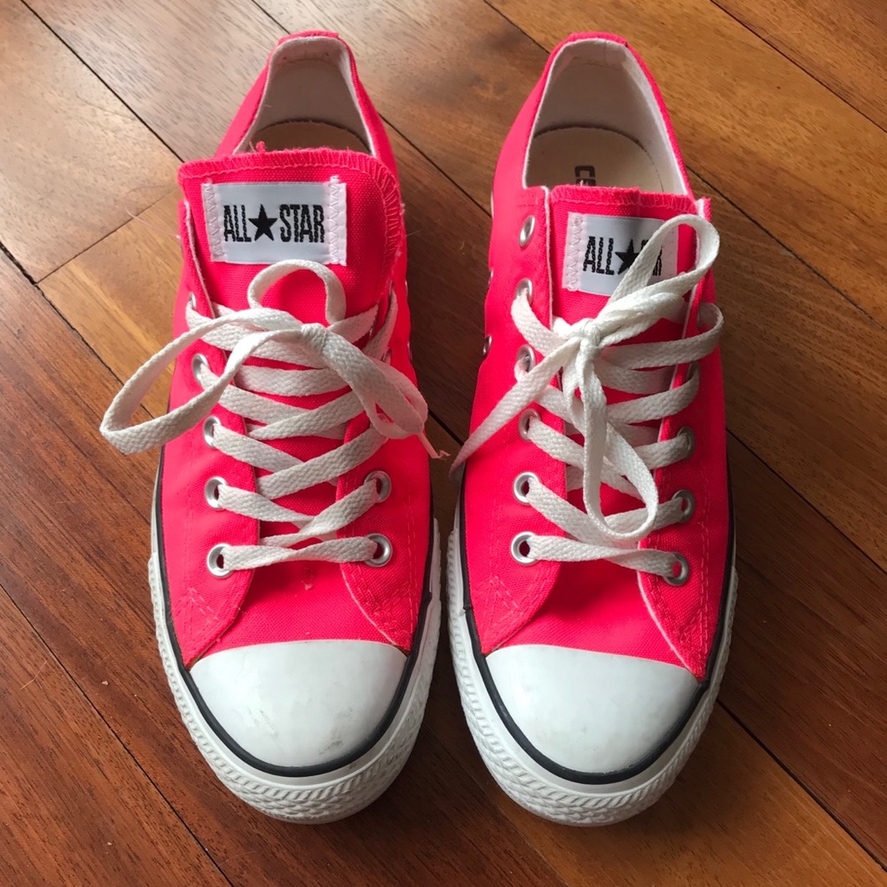 Hot Pink Converse Chuck Taylor All Star- Size 10